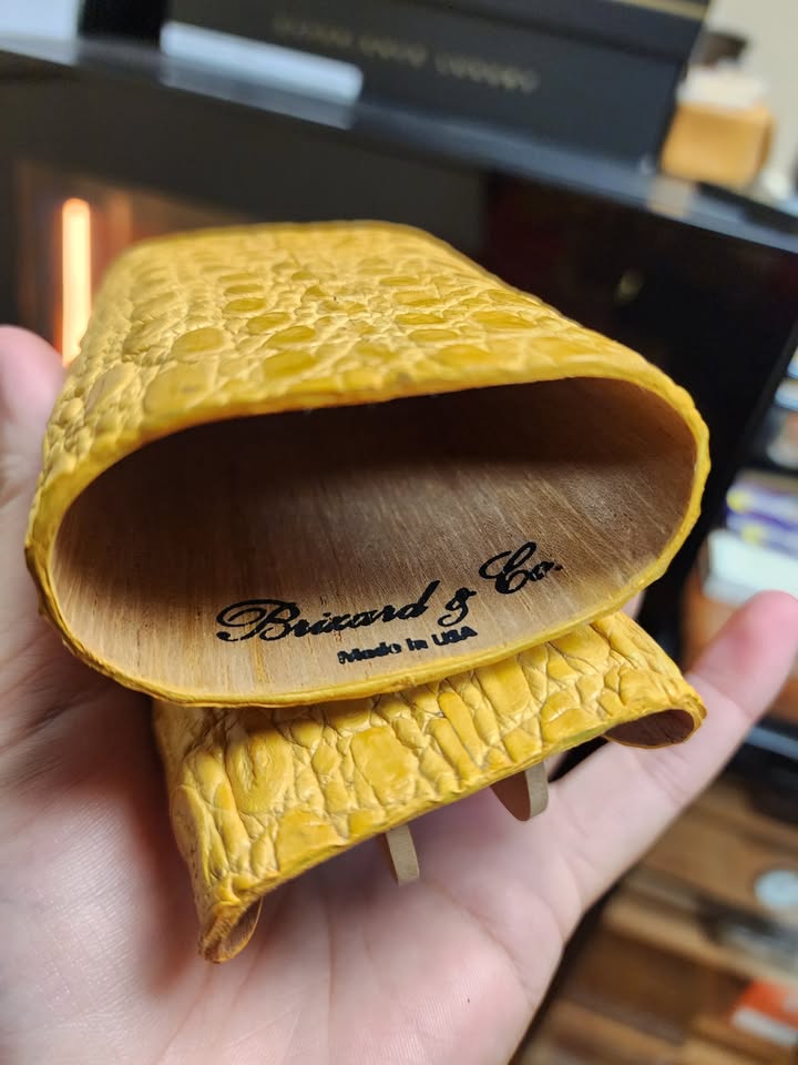 Brizard & Co. Caiman Set